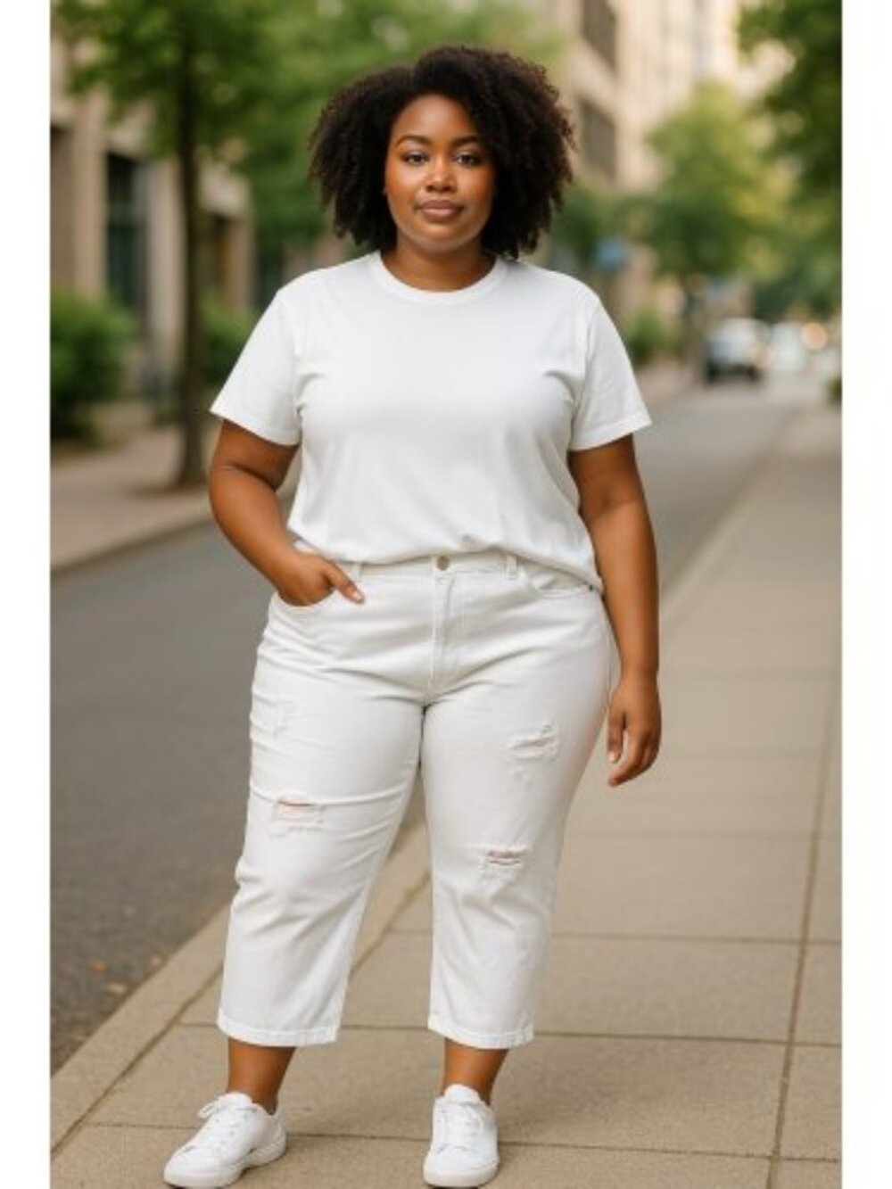 TERRA & SKY White Distressed Stretch Capri Denim Jeans Womans Plus Size 24W